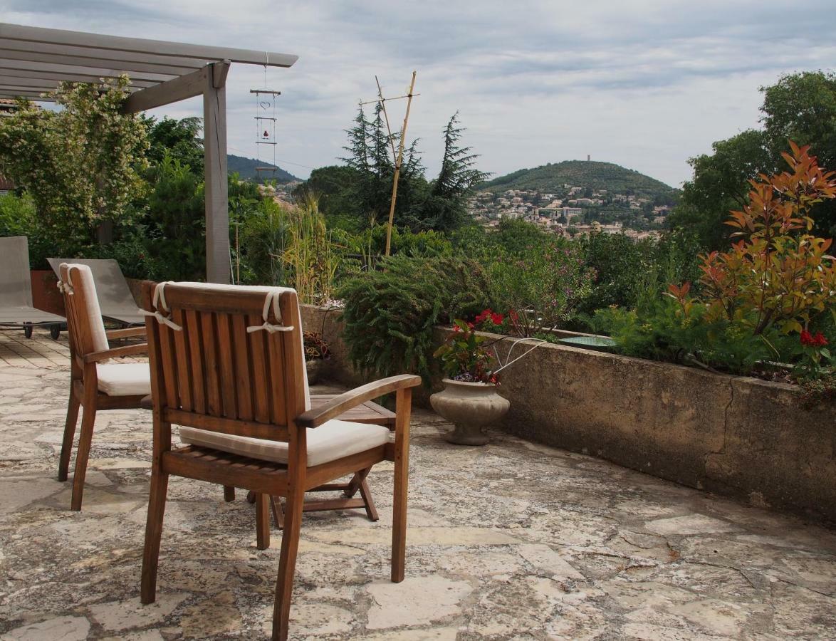 Une Heure Bleue Manosque Exterior foto
